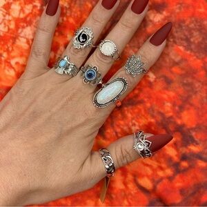 3/$10 NEW Boho Style Rings & MIDI Rings Design Mix / silver tone Bundle NWOT